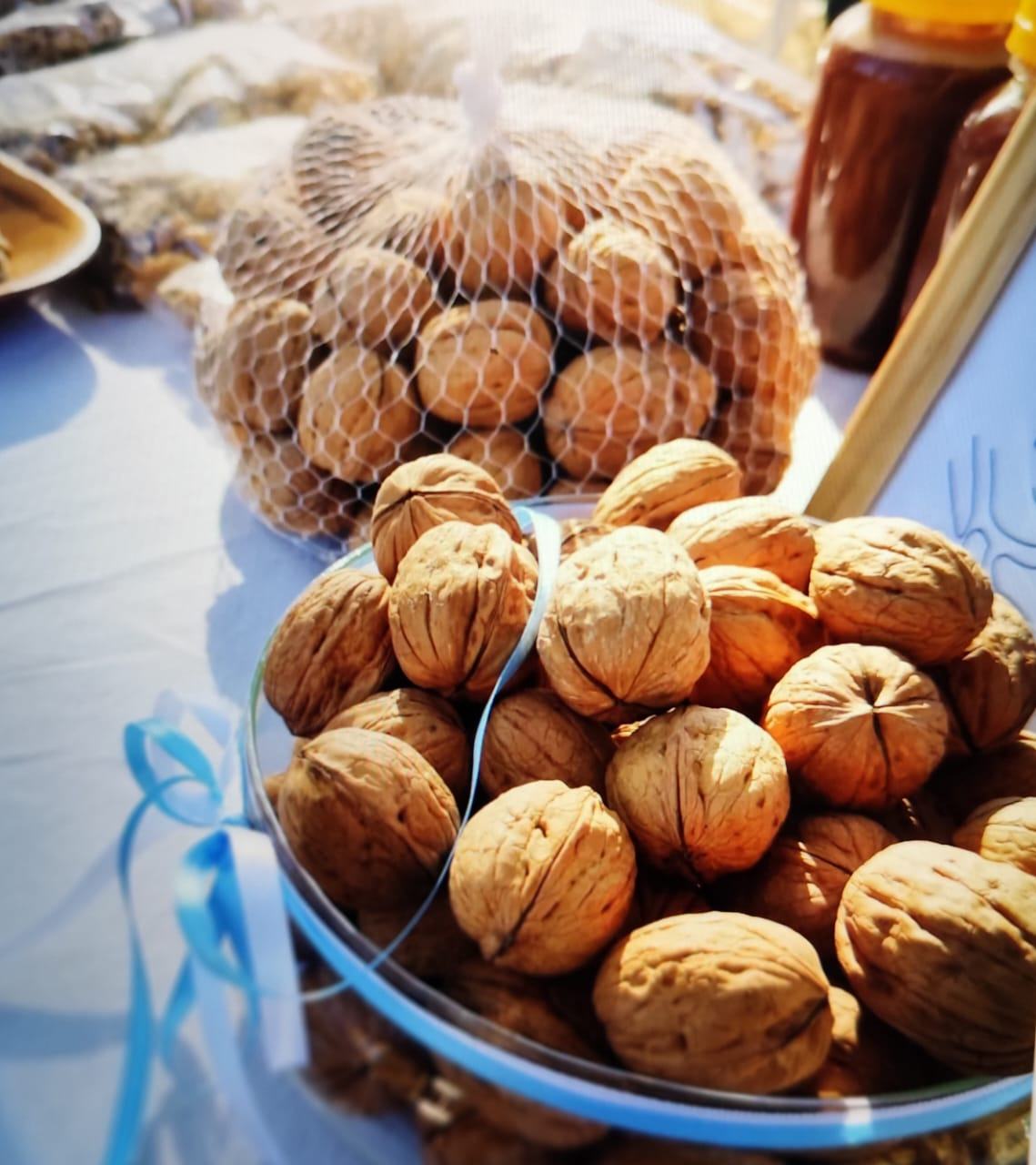 02-neuquen-productores-venta-nueces