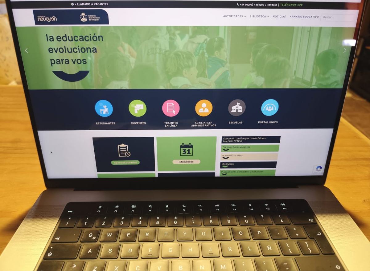 03-Neuquen-notbook-becas-jovenes-capacitacion-empleo